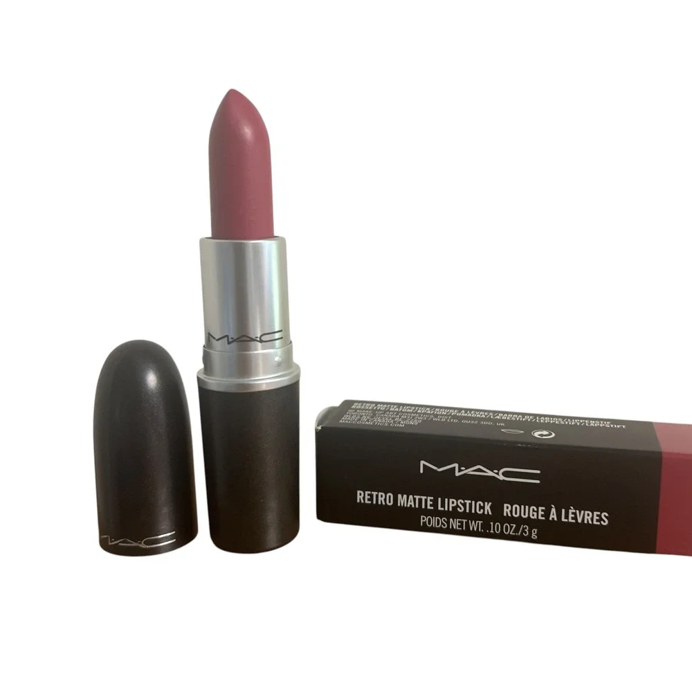 MAC‎ Retro Matte Lipstick 705 Flat Out Fabulous Bright Plum Magenta 0.10oz NEW